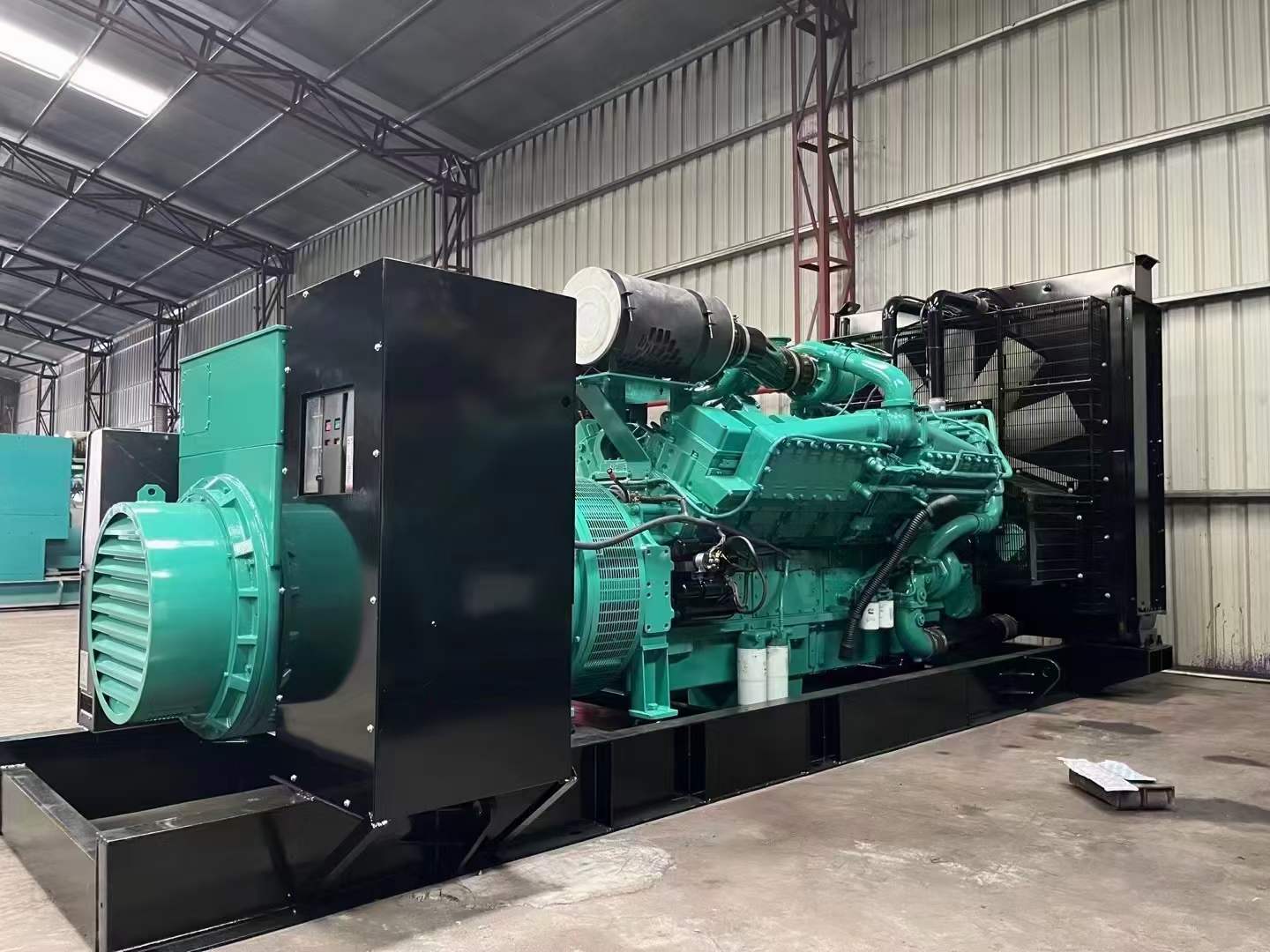 长海如何降低 800kW 柴油发电机输出电流的波动？