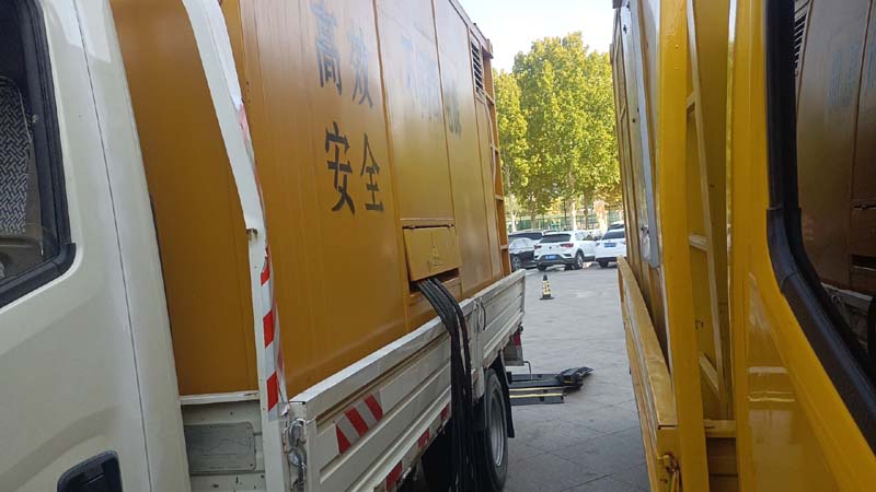 长海如何判断柴油发电机组和UPS电源的切换时间是否符合要求？