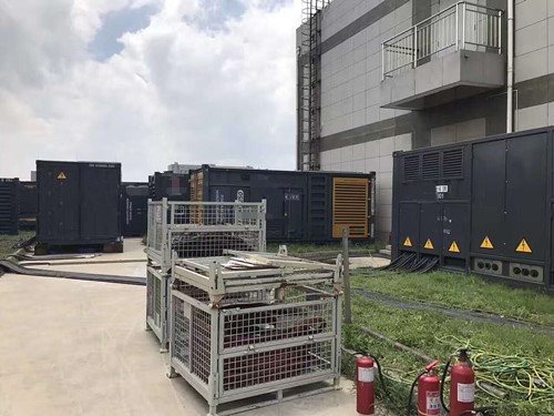 长海除了定期检查，还有哪些方法可以及时发现接触式转速表探头的磨损？
